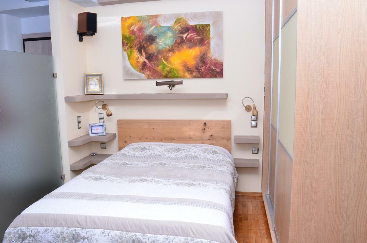 Indigo House Apartment เอเธนส์ ภายนอก รูปภาพ
